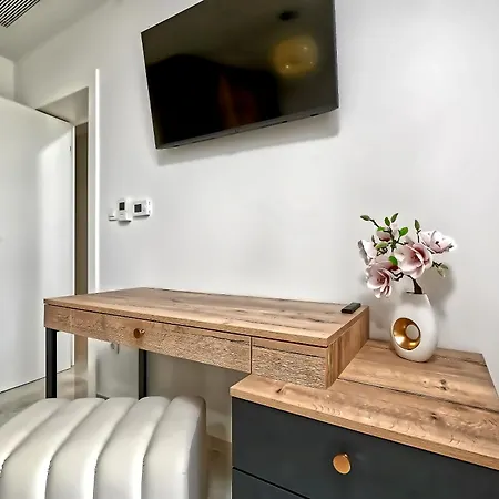Penthouse Z Basenem I Widokiem Na Morze Apartament *