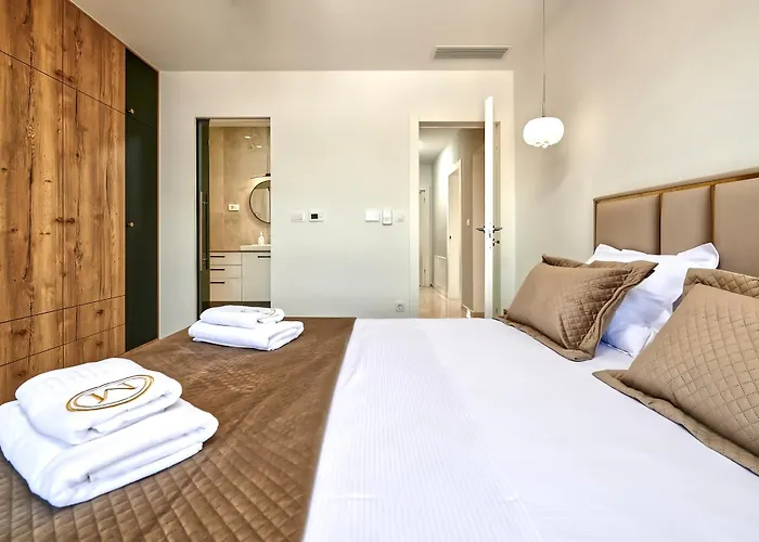 Penthouse Z Basenem I Widokiem Na Morze * 特罗吉尔